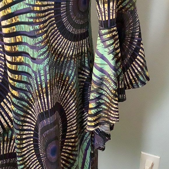 🦋Vision Dress With Colorful Design🦋 - Picture 2 of 6